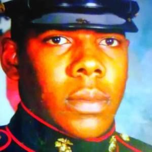 Meet your Posher, Clarence